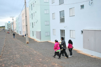 Foto - Entrega dos apartartamentos do condomínio Júlio Taube