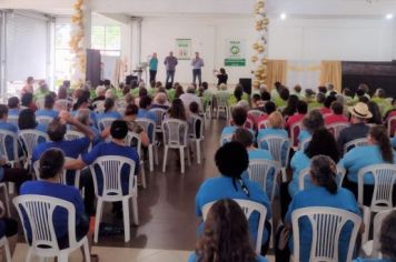 Foto - Comemoração do encerramento anual das atividades do grupo CONVIVER