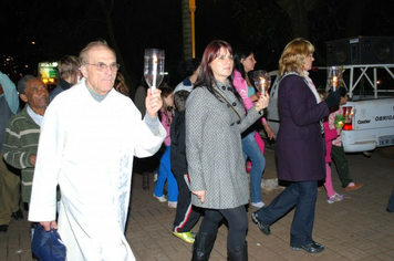 Foto - Caminha Pela Vida reúne mais de 300 pessoas na Praça