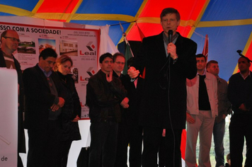 Foto - Entrega dos apartartamentos do condomínio Júlio Taube