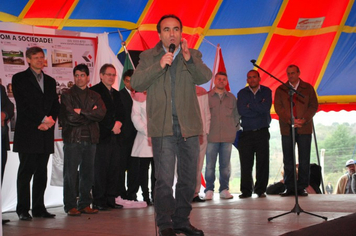 Foto - Entrega dos apartartamentos do condomínio Júlio Taube