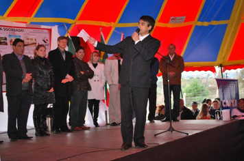 Foto - Entrega dos apartartamentos do condomínio Júlio Taube