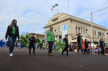 Foto - Desfile Cívico-Militar de Ijuí 2025