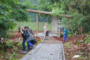 Foto - Ação escoteiros - Parque da Pedreira