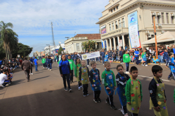 Foto - Desfile Cívico-Militar de Ijuí 2025