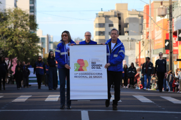 Foto - Desfile Cívico-Militar de Ijuí 2025