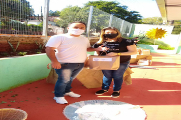 Foto - Escola Municipal Infantil Alvorada promove projetos para amenizar a saudade