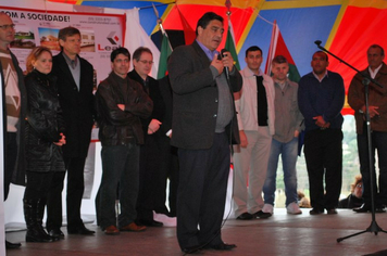 Foto - Entrega dos apartartamentos do condomínio Júlio Taube