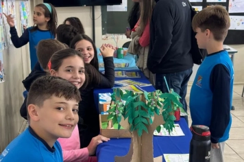 Mostra Pedagógica Reúne Trabalhos Inovadores de Alunos da Escola Soares de Barros