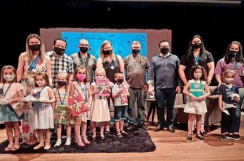 Feira do Livro de Ijuí ocorre até o dia 26 de novembro