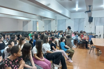 Estudantes do Imeab Cívico-Militar participam de palestra sobre Cultura da Paz