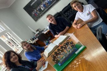 Governo Municipal recebe presidência do Comuci