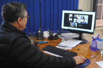 Prefeitos da Amuplam decidem pelo não retorno das aulas na região