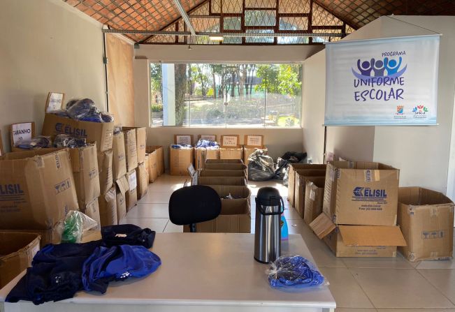 Troca de agasalhos escolares