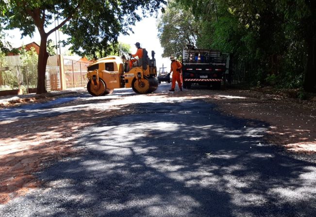 Tapa-buracos na zona oeste