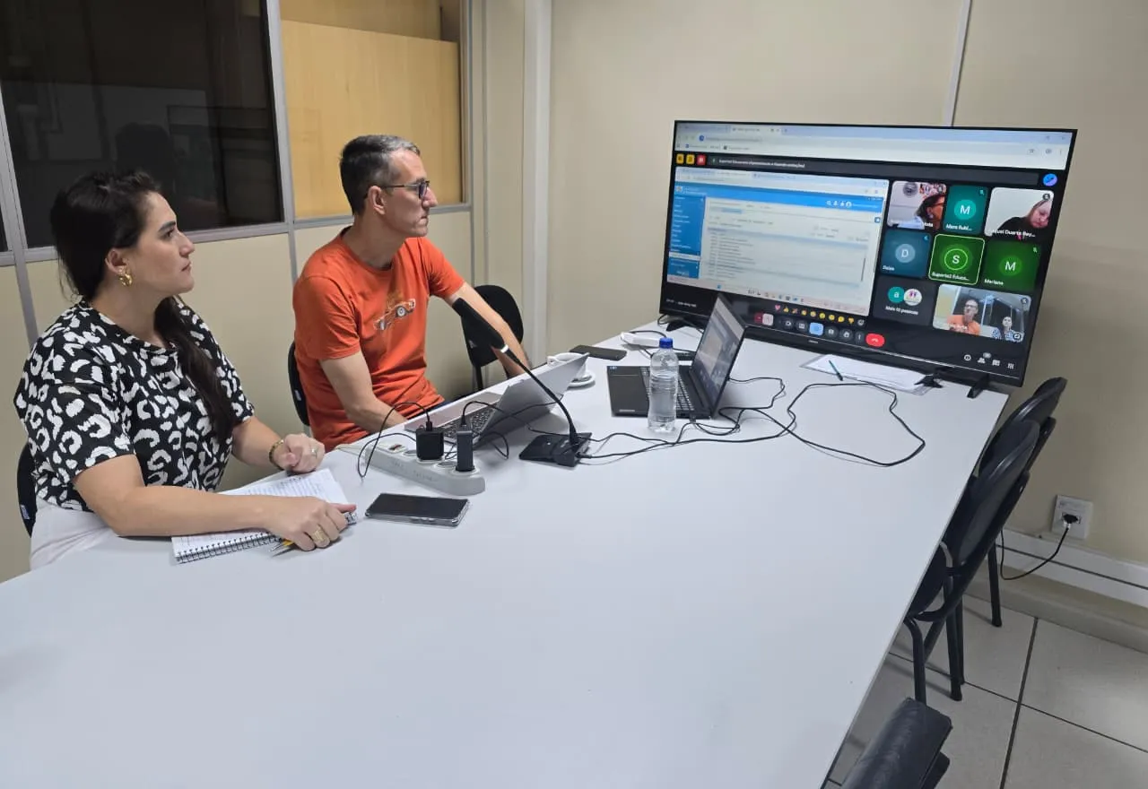 Treinamento orienta escolas sobre encerramento do ano letivo no Portal da Educação