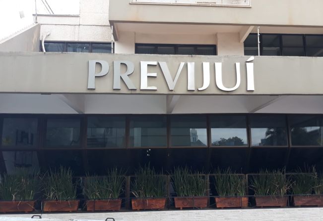 Eleição dos Conselhos do PREVIJUÍ