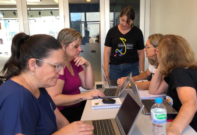 Smed realiza encontros formativos com a coordenação pedagógica da Educação Infantil