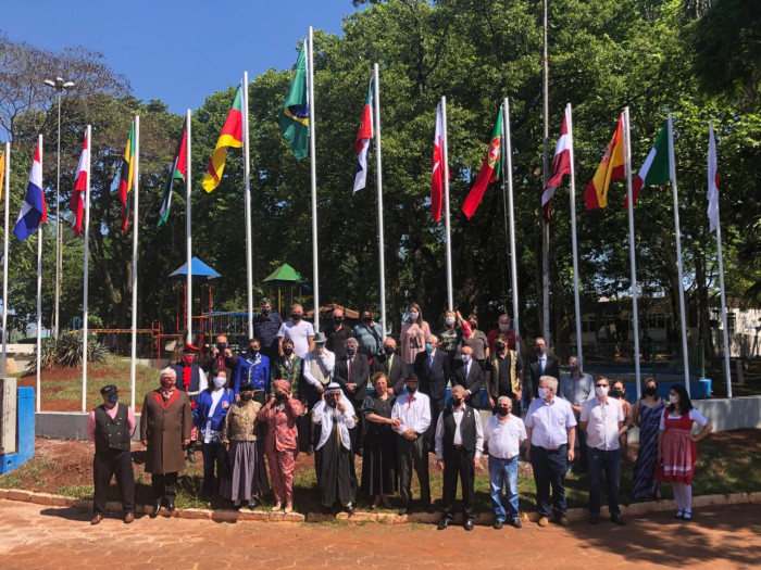 Aniversário do município é homenageado na manhã desta segunda-feira