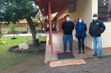 Um só governo!