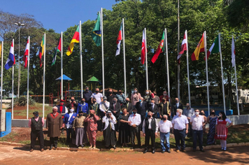 Aniversário do município é homenageado na manhã desta segunda-feira