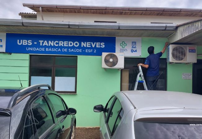 SMS realiza pintura de UBS