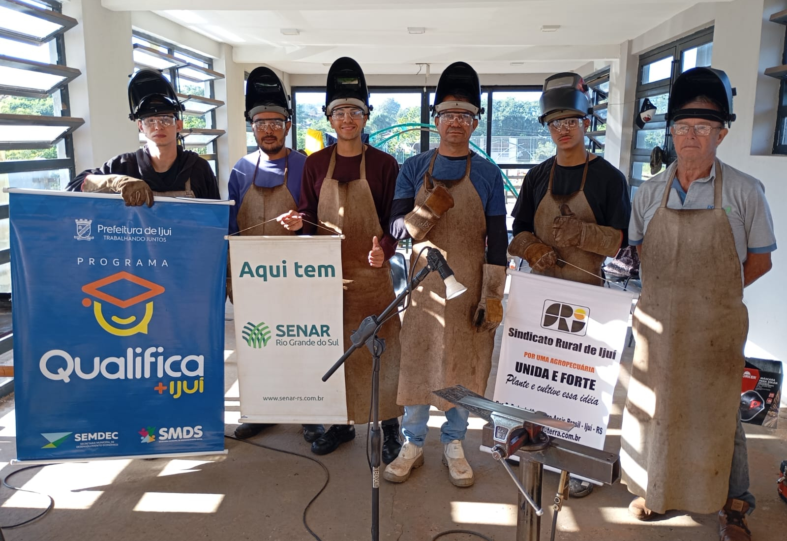 Programa Qualifica+ Ijuí forma primeira turma de 2025