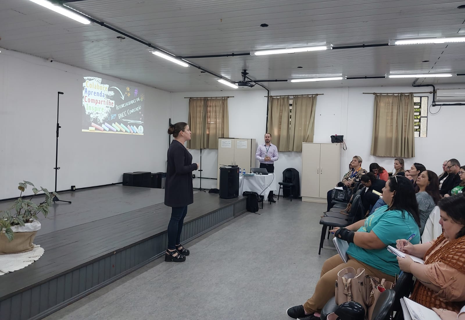 Formação sobre BNCC Computação reúne coordenadores da Rede Municipal de Ensino