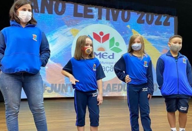Uniforme Escolar!