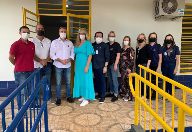 Autoridades conferem obra em Escola!