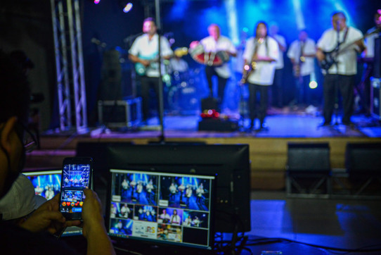 Primeira live do projeto Música Solidária atrai grande público nas plataformas digitais